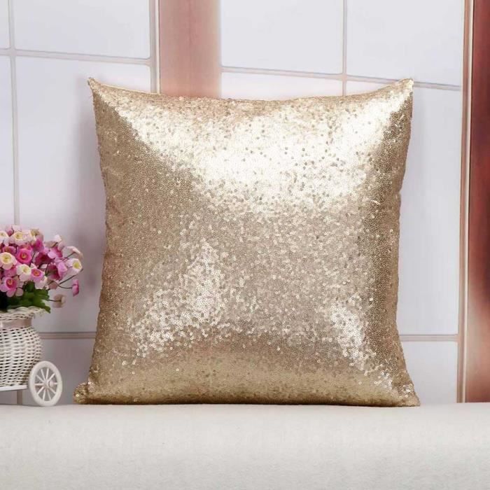 coussin doré