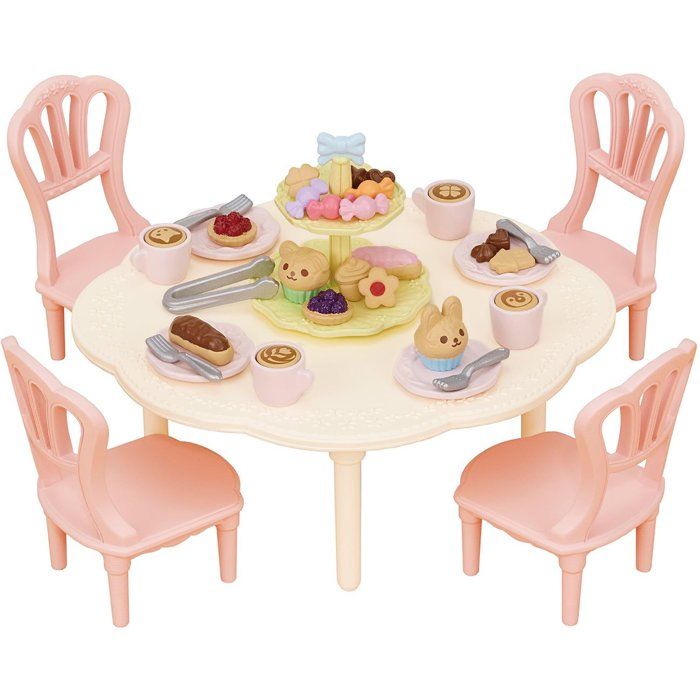 Sylvanian Families – Set Pièce à Vivre – Plus De 20 Accessoires – Canapé, Fauteuils, TV Et Housses Interchangeables – Dès 3 Ans
