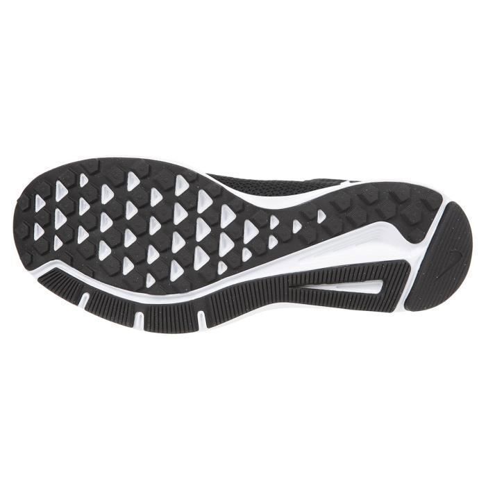 Chaussures de running homme quest 2 nike on sale