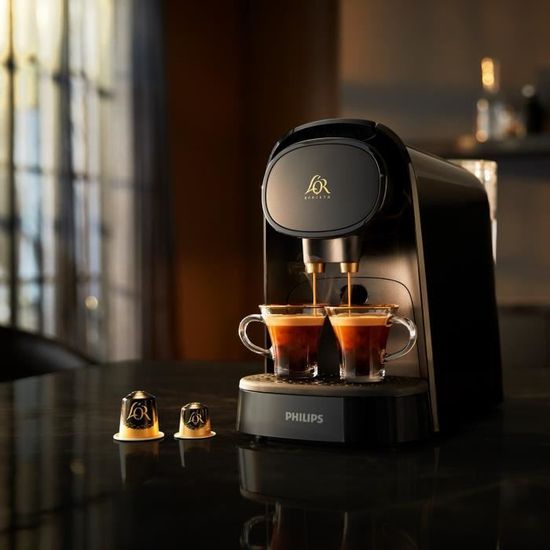 L'OR Barista LM8012/00 Machine à Café à Capsules Classique Ou Double Espresso - 19 Bars, Réservoir 1L, Blanc Satiné + 50 Capsules Splendente Intensité 7