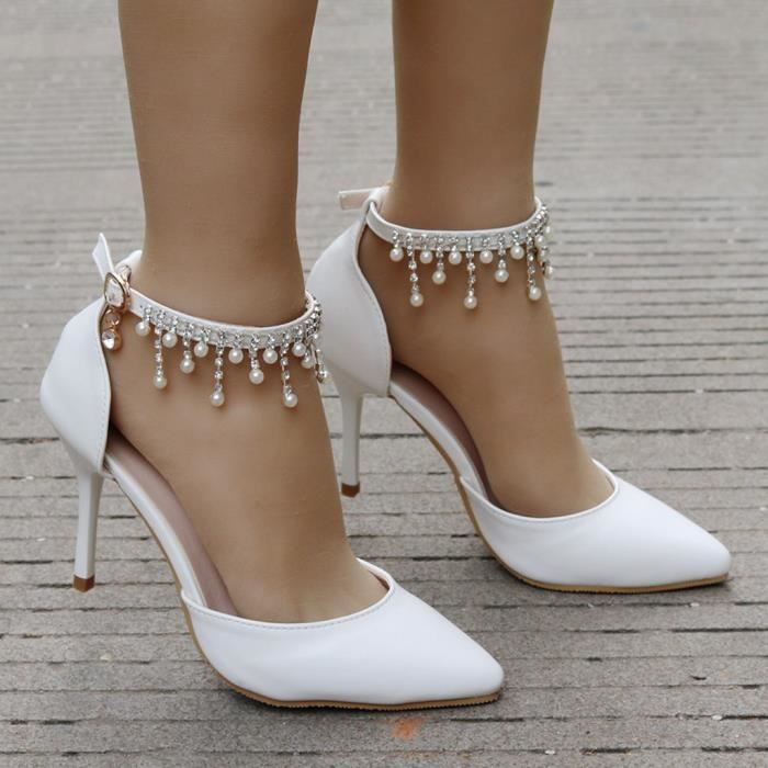chaussures blanches homme talon