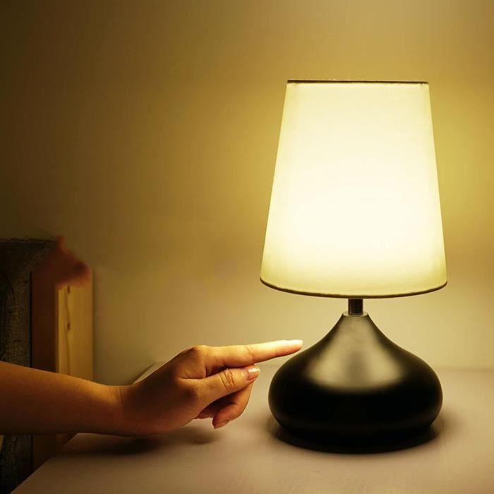 Lampe De Chevet Touch Dimmable, Lampe Tactile Moderne 3 Niveaux De  Luminosité, Base De Métal 3W Lampe De Chevet Pour Chambre [P2923] -  Cdiscount Maison
