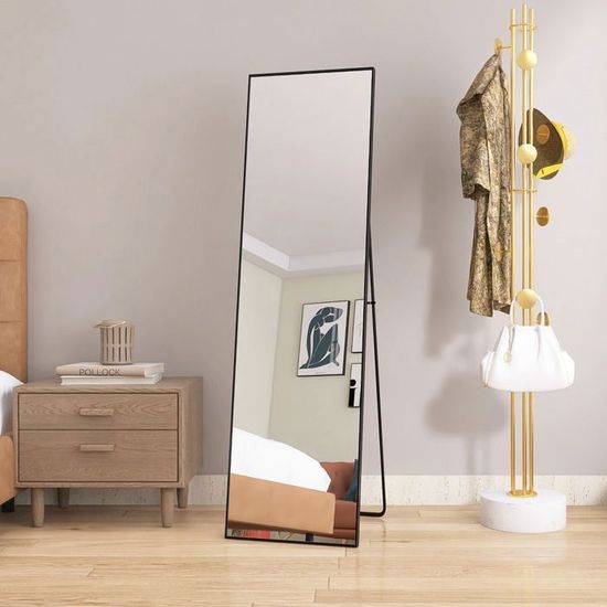 Melodieux Grand Miroir sur Toute la Longueur - 147 x 44 cm - Moderne - Cadre en Aluminium doré - Montage Mural - pour Salon, Chambre à Coucher Melodieux Grand Miroir sur Toute la Longueur - 147 x 44 cm - Moderne - Cadre en Aluminium doré - Montage Mural - pour Salon, Chambre à Coucher