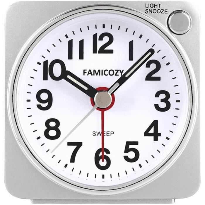 Réveil De Voyage Silencieux WanderGo - Mini Horloge Analogique Avec Veilleuse