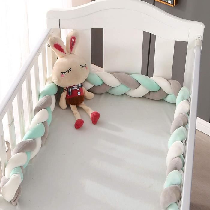 Tour de lit bébé Le lit de bébé entoure le pare-chocs de lit pare-chocs