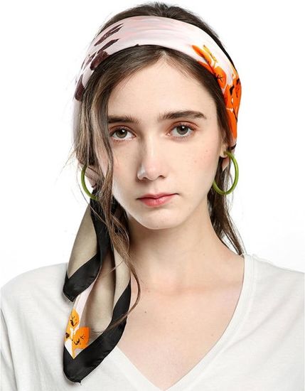 Écharpe Pour Femme Fabriquée En Italie-Foulard élégant Accessoire