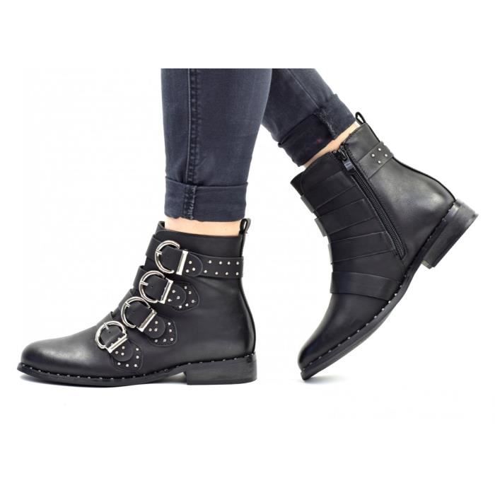 bottines cloutees