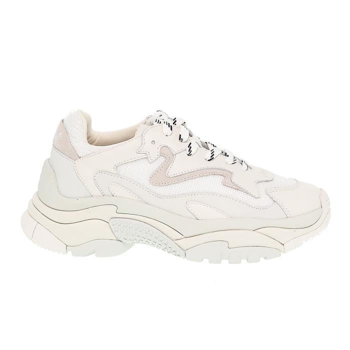 poussette 3 roues high trek bébé confort