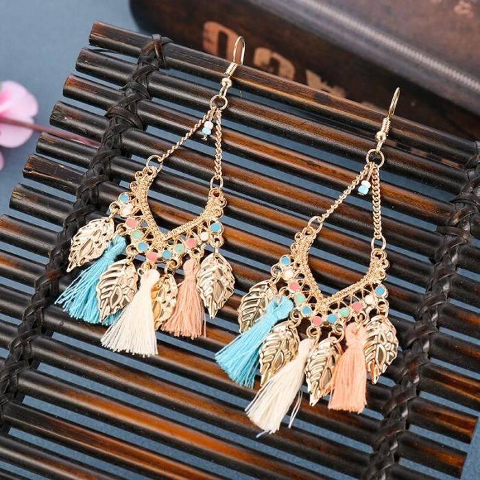 boucles d'oreilles percées tombante pampille cube cristal