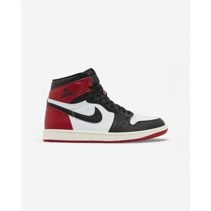 AIR JORDAN Jordan 1 Retro High OG Black Toe Reimagined