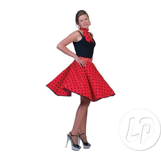 jupe et foulard rouge et pois noirs