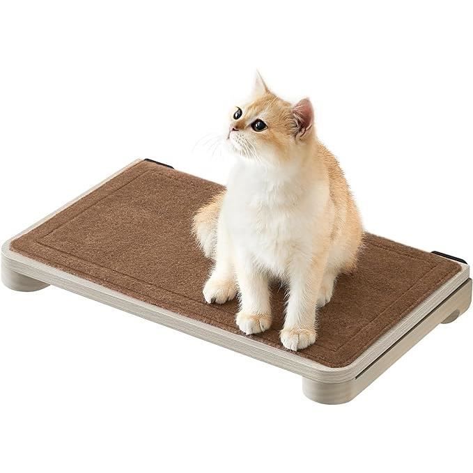 Comparer les prix de Étagère Murale pour Chat, Tablette Flottante, Tapis en Feutre Lavable et Remplaçable, Marron Avoine et Marron Café