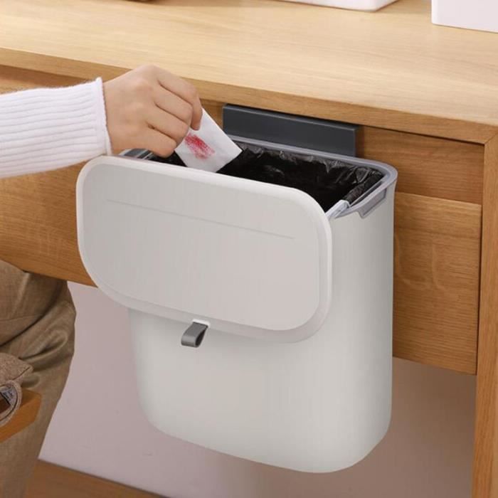 TAIZhiChen Poubelle En Forme De Canette De Cola Avec Couvercle à Pression, Design Simple, Petite Poubelle De Cuisine, Corbeille à Déchets Pour Toilettes, Buander, Rouge