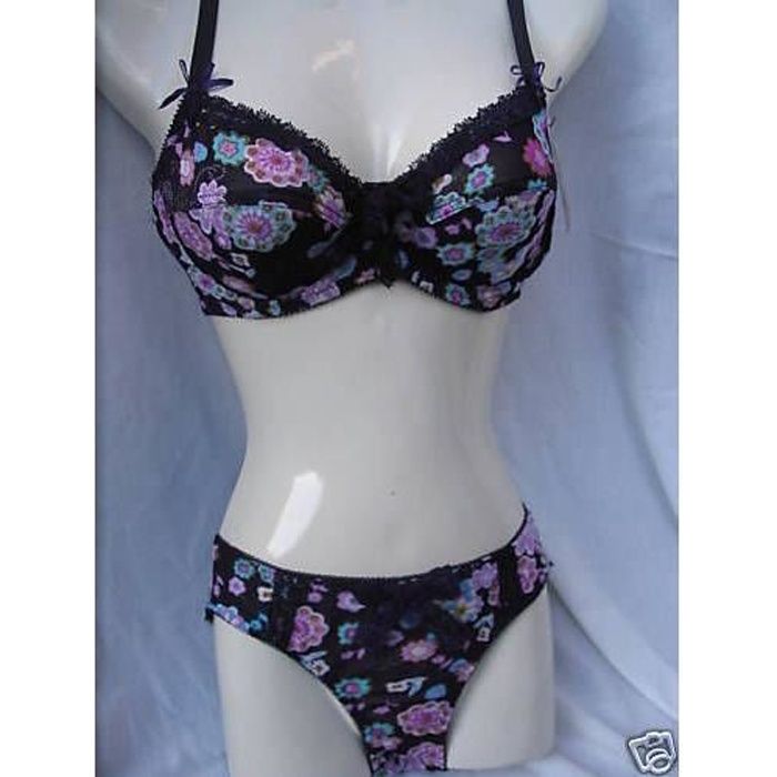 ensemble soutien gorge et culotte 80C