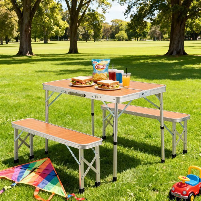 Table camping pliante aluminium - 90x60 cm - 2 bancs intégrés - Plateau effet bois - Format valise poignée