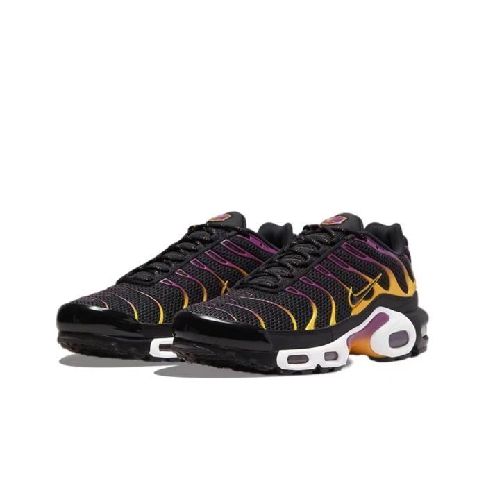 nike air max plus blue and black