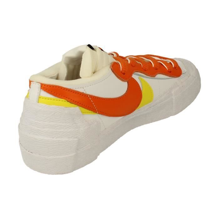Baskets Nike Blazer Low Sacai pour Homme en Cuir Blanc avec