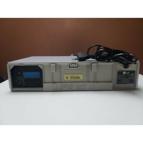 LG VCR : MAGNETOSCOPE A CASSETTE K7 VHS LG MG64