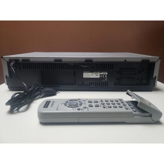 Magnetoscope Sony VHS et Video8 Hi8 NTSC (INCOMPATIBLE PAL/SECAM)import Japon 100volt - Photo, audio & vidéo