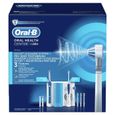 Oral-B Pro 2000+ Oxyjet Kit Brosse à Dent Electrique Rechargeable, 1 hydropulseur Oxyjet, 1 BAD, 4 canules Oxyjet, 3 brossettes-0