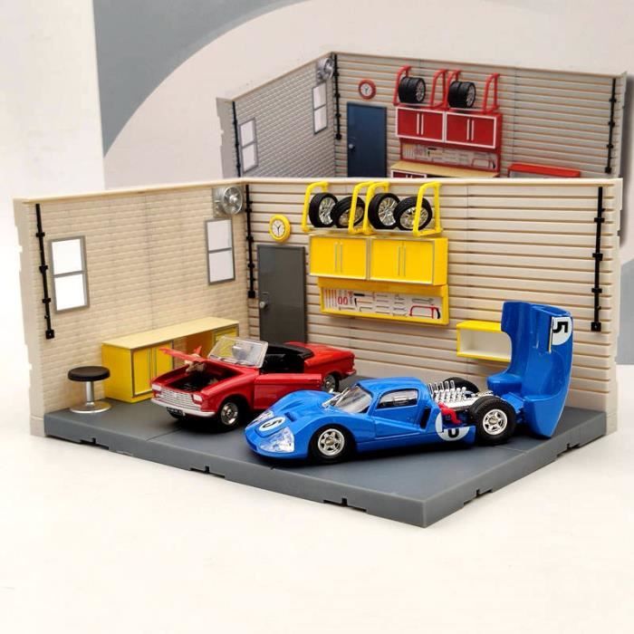 1:43 Scale Series Aurora Garage Diorama Set 1 Scene Model - yellow