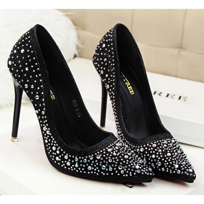 Elegant stilettos 2025