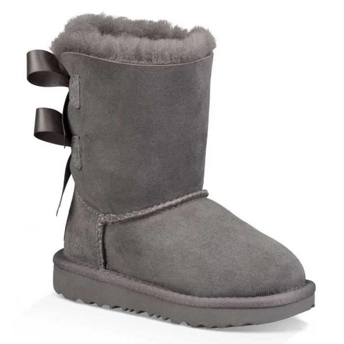 Botte UGG Bailey Bow II Gris Daim Nubuck A elastique Basse Grey Cdiscount Chaussures