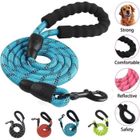 SHELOVEIT Laisse pour Chien Enrouleur avec Coutures réfléchissantes Lumineuses Laisse Rétractable pour Chien Jusqu'à 50kg Ruban en Nylon Soli