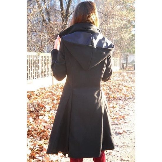 Venus handkerchief cheap hem coat