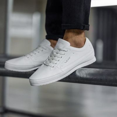 Vo7 blanche top