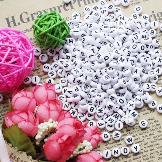 Lettres-perles multicolore 7 x 3,5 mm Acrylique plastique Bijoux Bricolage NEUF