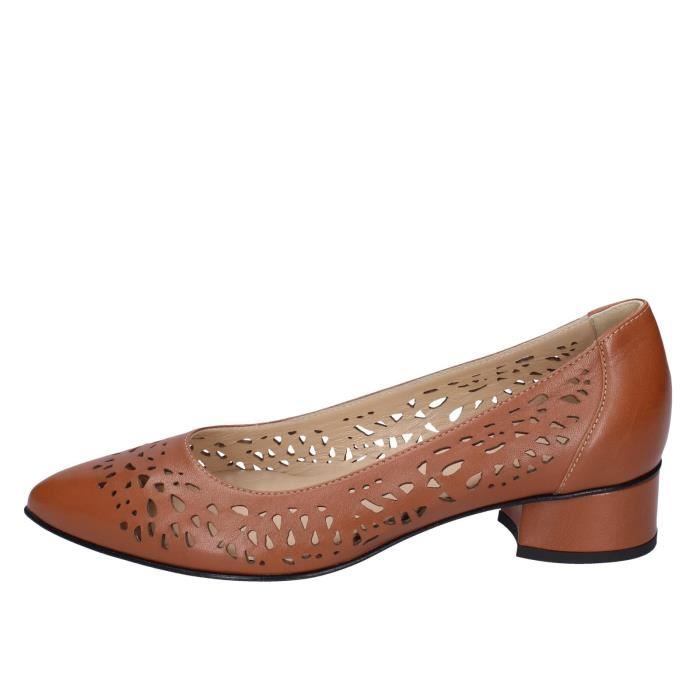 Femme escarpins chaussures grandes pointures 42, 43, 44, 45, 46 et 47