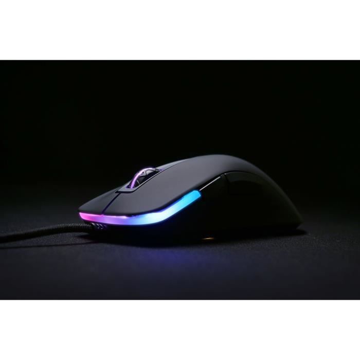 CHERRY XTRFY M1 RGB Droitier USB Type A Optique 7200 DPI Neuf