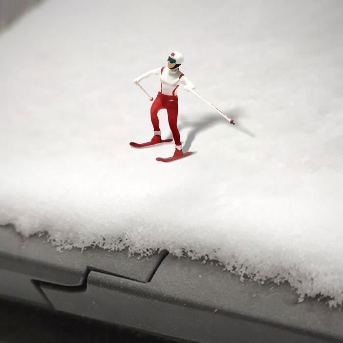 Figurines de ski miniatures peintes à la main 1/64, mise en page de micro  paysage de scène de table de sable, ornement de H