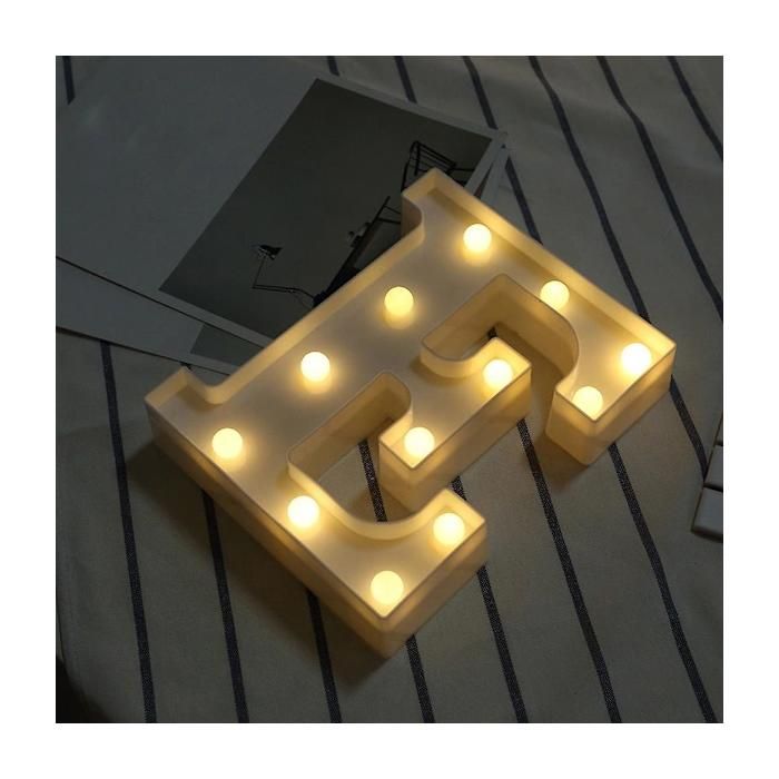 Lettre lumineuse LED A décoration murale ou à poser blanc chaud sur piles AA 22 cm veilleuse décorative