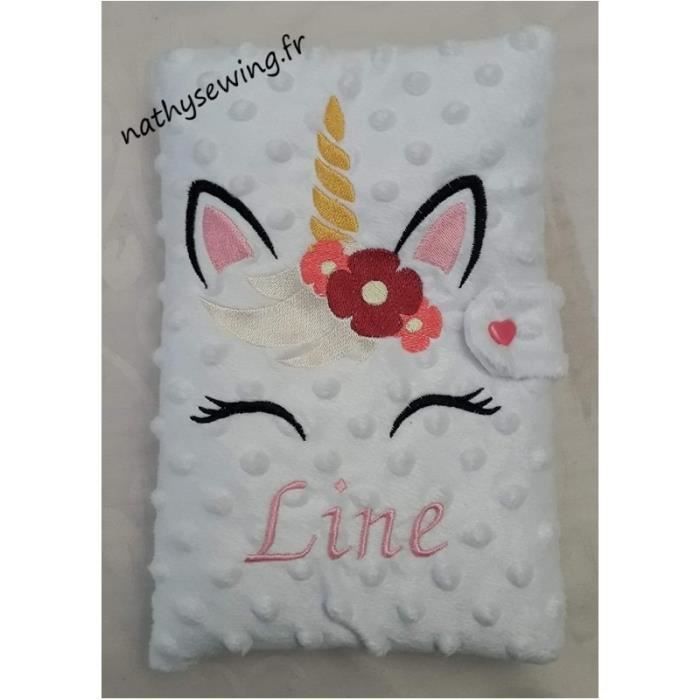 Protege Carnet De Sante Licorne Modele Line Personnalise Au Prenom De Bebe En Velours Minky Cdiscount Puericulture Eveil Bebe