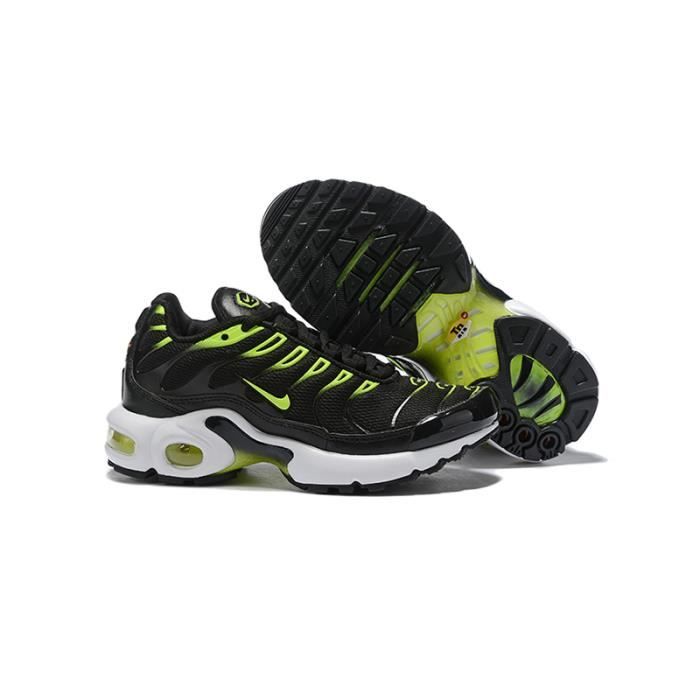 Basket NIKE AIR MAX TN Plus TxT Baskets Enfants Chaussures de Course vert clair noir vert clair noir Cdiscount Pret a Porter