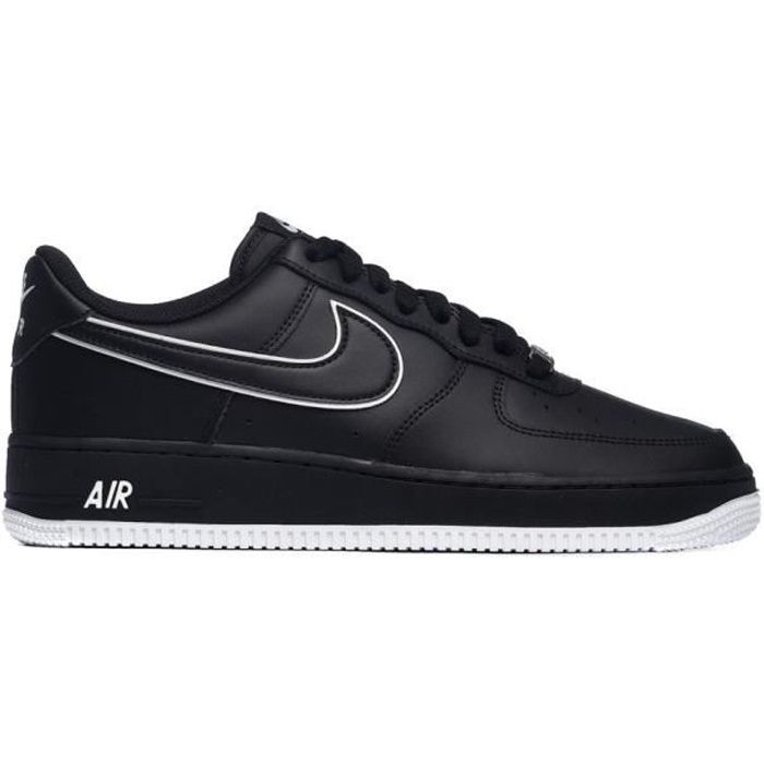 Chaussures Homme Nike Air Force 1 07 en Cuir Noir Lacets Plats