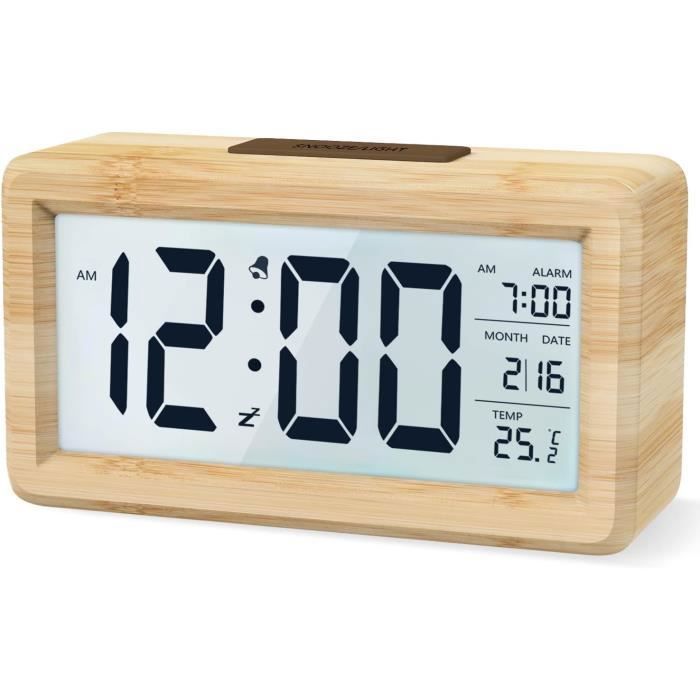 Réveil Numérique LED NHQZ - Gros Écran - Heure/Date/Température - Luminosité Réglable & Mode Nuit - Alimentation USB/Piles