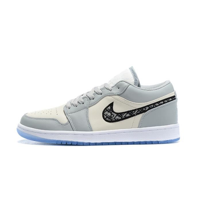 Basket Jordan 1 Low Chaussures de pour Femme Homme Gris et blanc Gris et  blanc - Cdiscount Chaussures