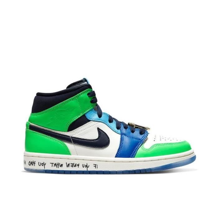 Air Jordan 1 Mid High Chaussures de Basket Nike Air Jordan One \