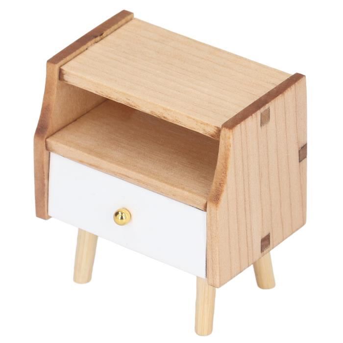table a langer pour bébé miniature, maison de poupée M2