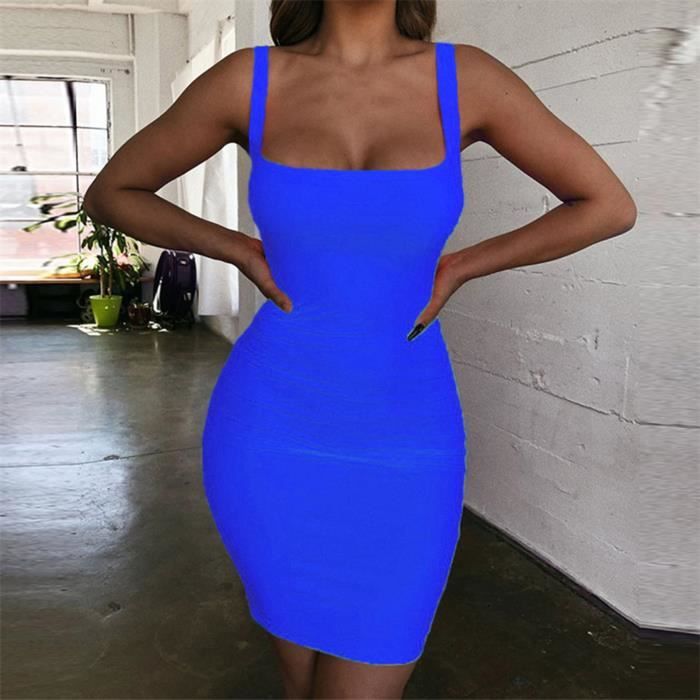 Robe serrée taille store