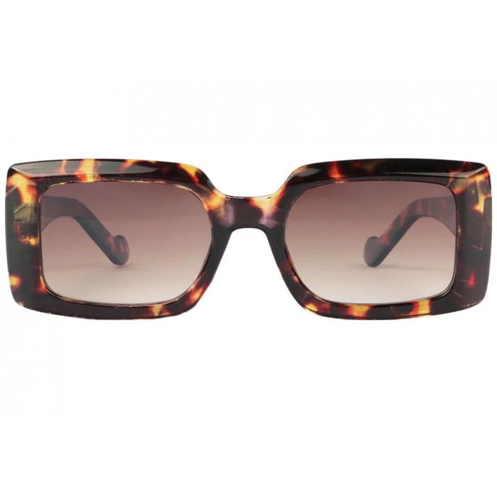 Grosses lunettes de soleil femme 2025