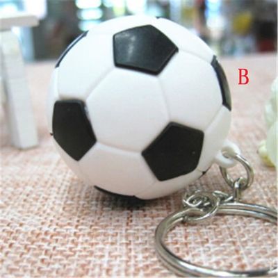 Lot De 5 Porte-clés Sport Miniatures - Football, Basket, Rugby, Tennis, Volley - PVC Coloré - Cadeaux Pour Garçons - 3