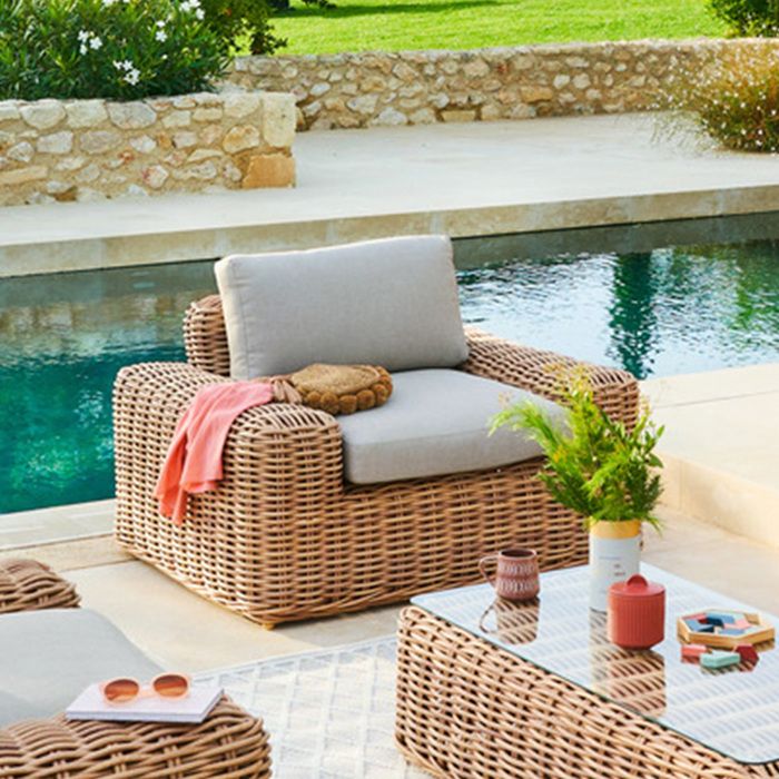 Fauteuil de salon de jardin Savinia tahini en aluminium traité époxy - Hespéride