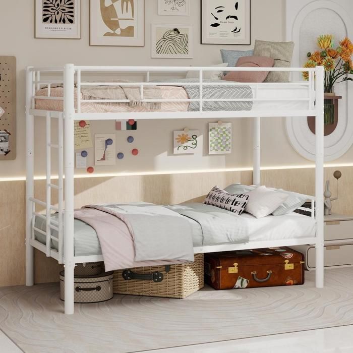 Lit superposé - KOMHTOM - Transformable en 2 lits simples - 90x190 cm - Métal - Blanc Lit superposé - KOMHTOM - Transformable en 2 lits simples - 90x190 cm - Métal - Blanc