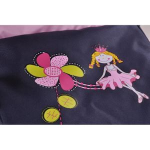 poupée interactive luvabella