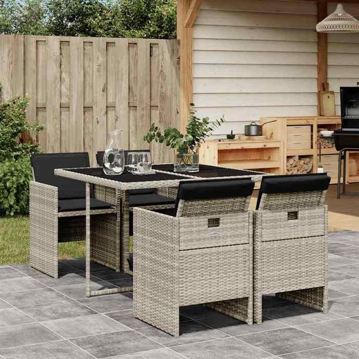 VIDAXL Ensemble Table avec chaises jardin et coussins - (5 pcs) - ANTI-UV - gris clair rotin 110x106x73 cm M2683