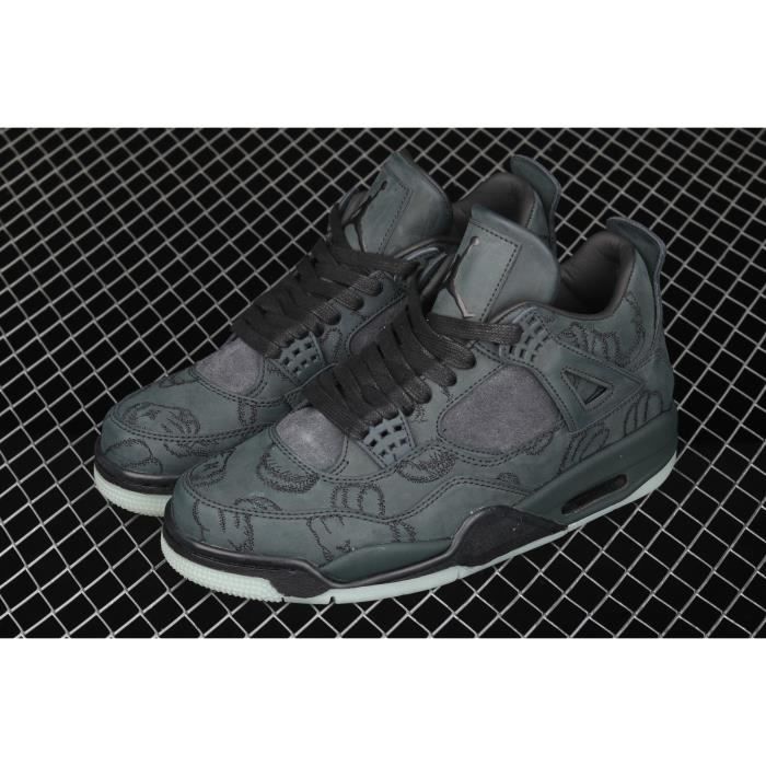 Kaws x Air Jordan 4 Noir AJ4 Noir Daim Lumineux édition Limitée Rétro Chaussures De Sport Mode Chaussures De Basket-ball